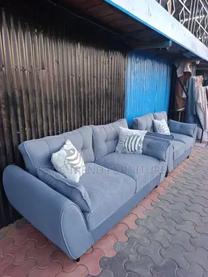 Poised Calm 5 Seater Butterfly Seat 3,2