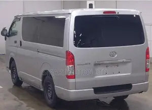 Toyota HiAce 2020 Silver