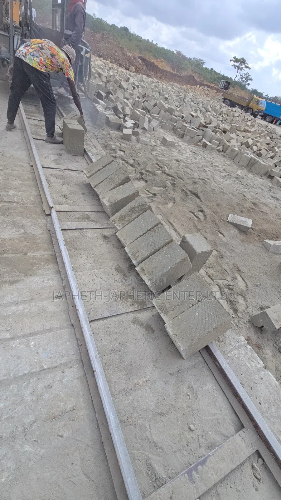 Machine-cut Stones