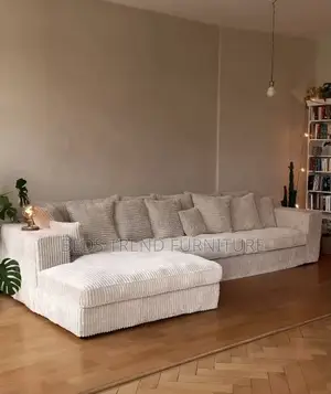 Anonymous Moody 6 Seater L Seat