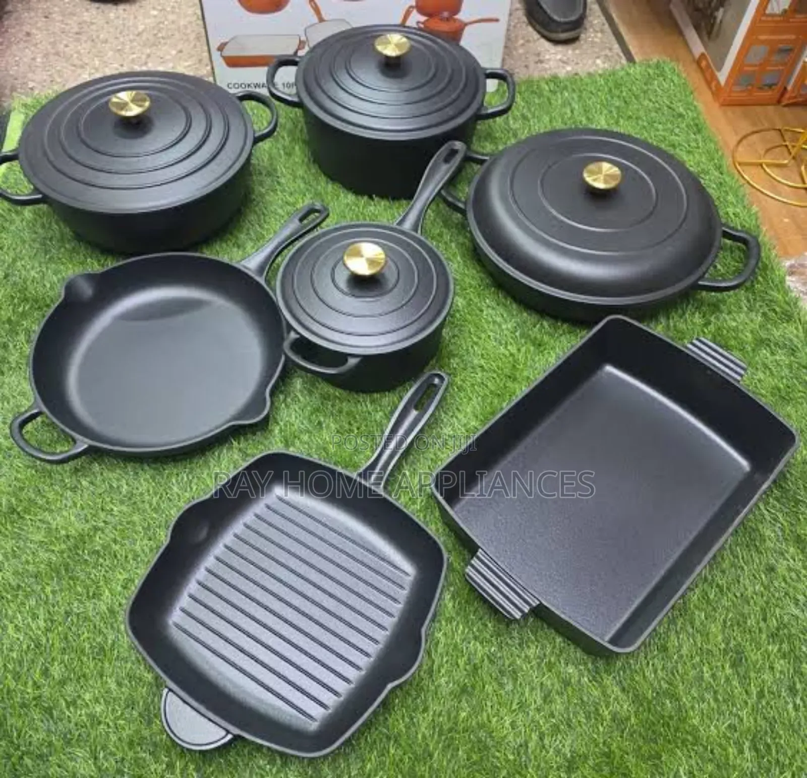 11 Pieces Heavy-Duty Die-Cast Cookware Sets
