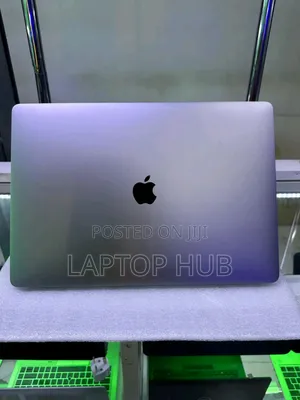 Laptop Apple MacBook Pro 2018 16GB Intel Core I7 SSD 256GB
