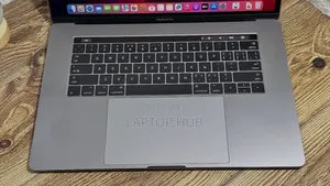Laptop Apple MacBook 2017 16GB Intel Core i7 SSD 512GB
