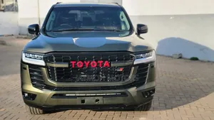 Toyota Land Cruiser 2019 Green