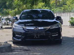 Honda Accord 2019 Black
