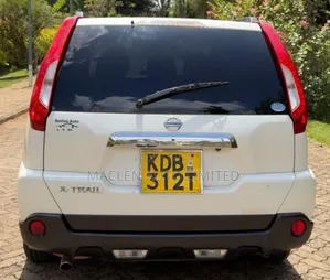 Nissan X-Trail 2013 White