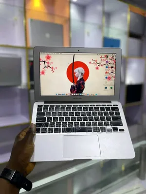 Laptop Apple MacBook Air 2011 4GB Intel Core I5 SSD 128GB