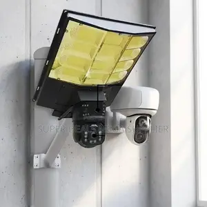 Outdoor Security 12mp 4g PTZ Multiple Lens Camera Solar Street Light