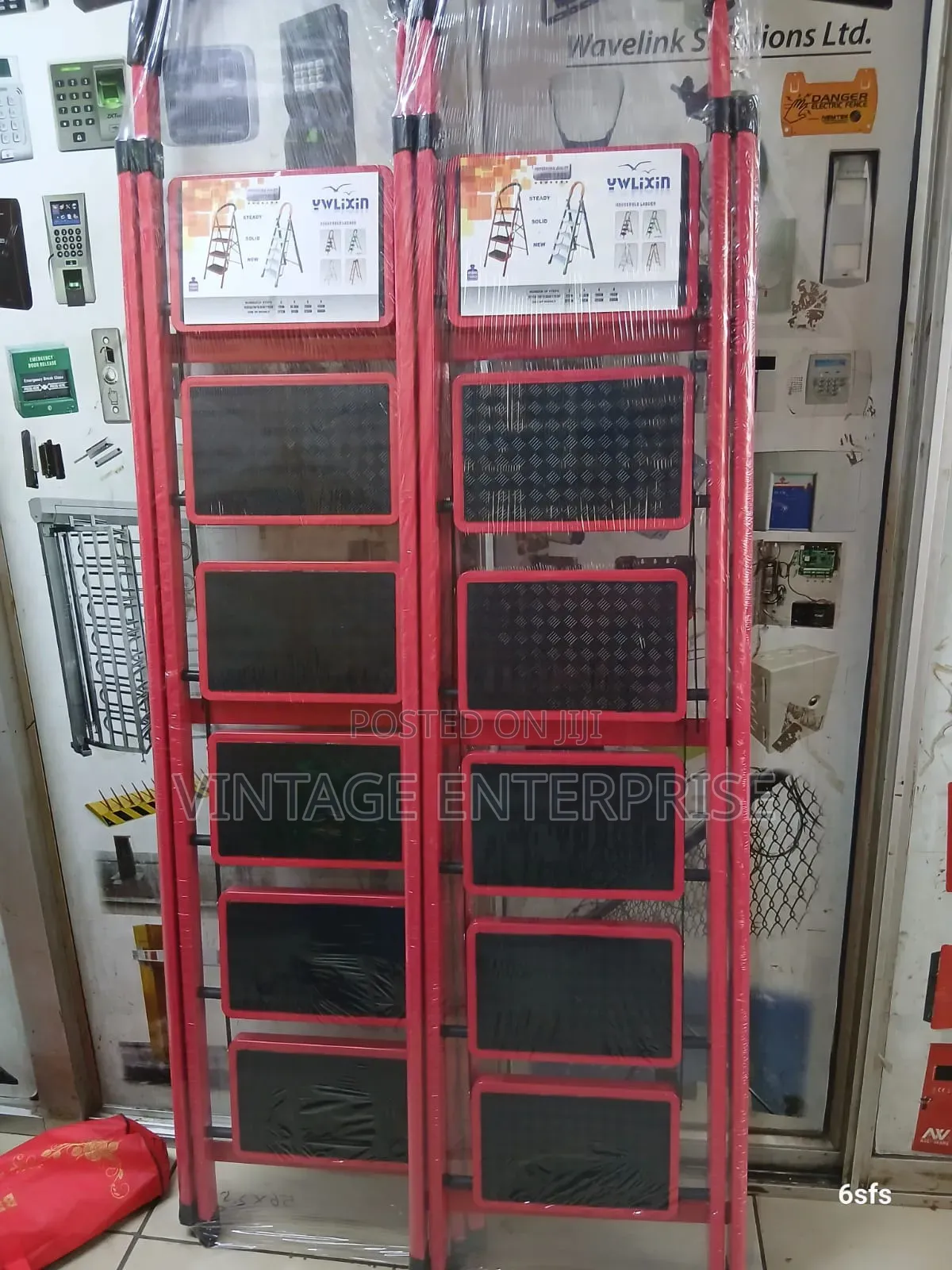 6 Step Foldable Ladder