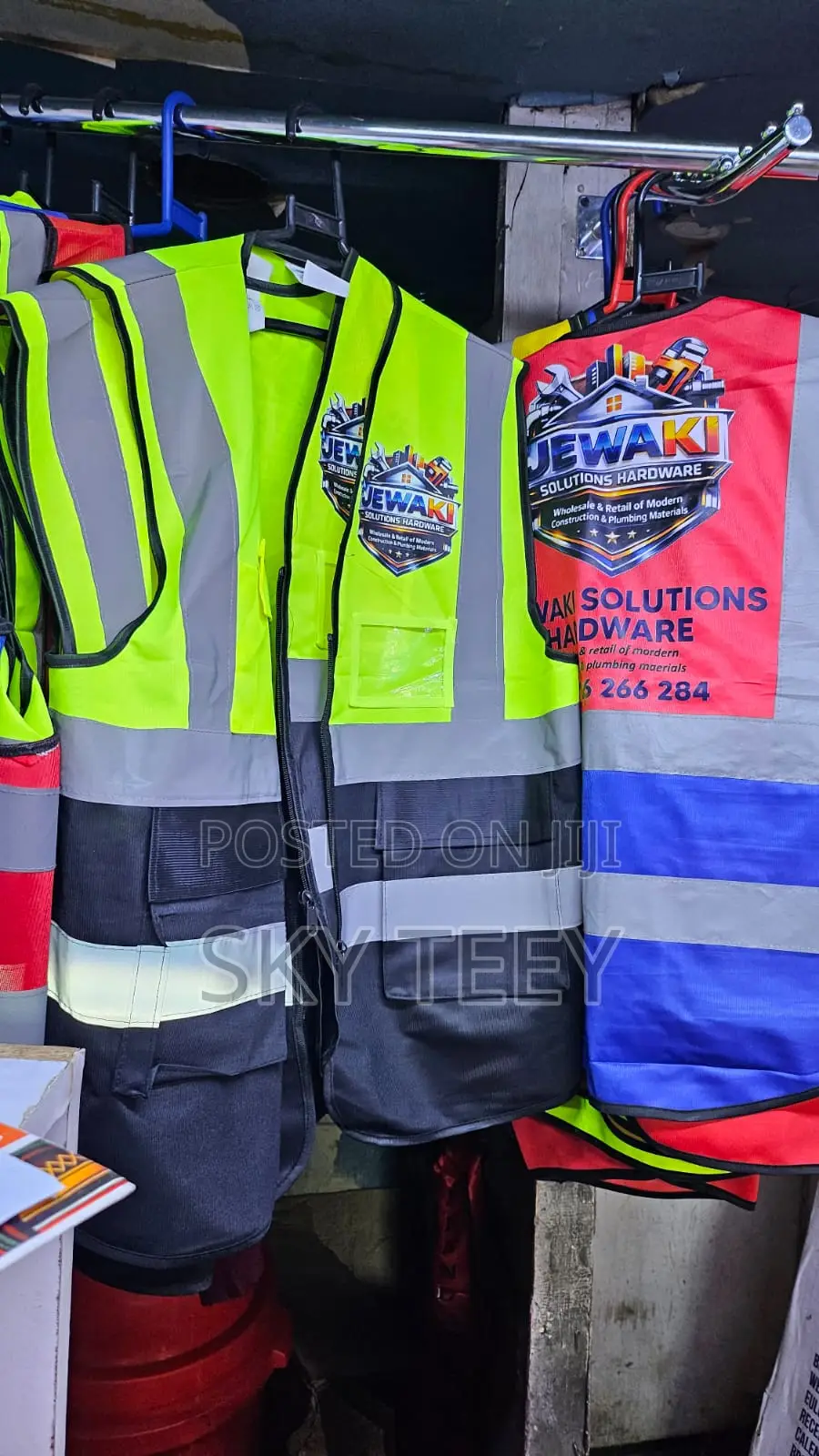 Reflectors Branding