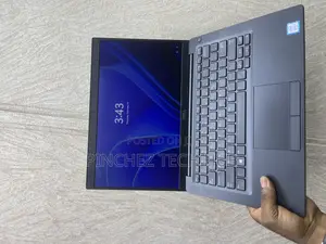 Laptop Dell Latitude 7390 8GB Intel Core I5 SSD 256GB