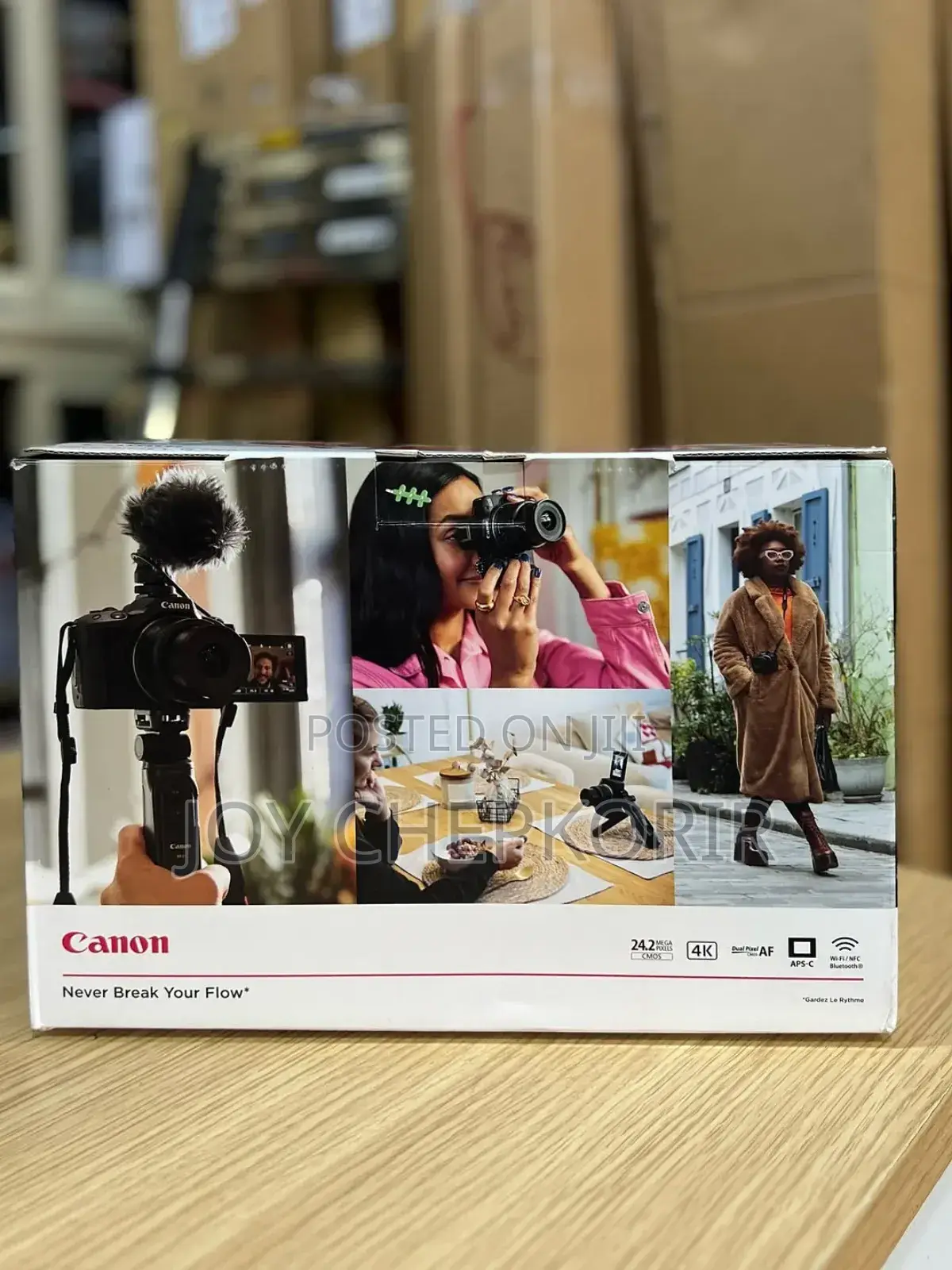 Canon Eos R50 Creator Kit