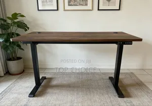 Adjustable Table / Electric Monitored