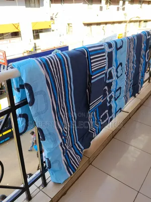 Duvet ; Bed Set (4by6 5by6) - Duvet + Bedsheet + 2 Pillowcases