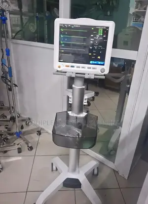 Quality Yonker Patient Monitor With Stand (5 Parameters)