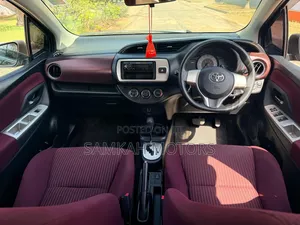 Toyota Vitz 2018 Black
