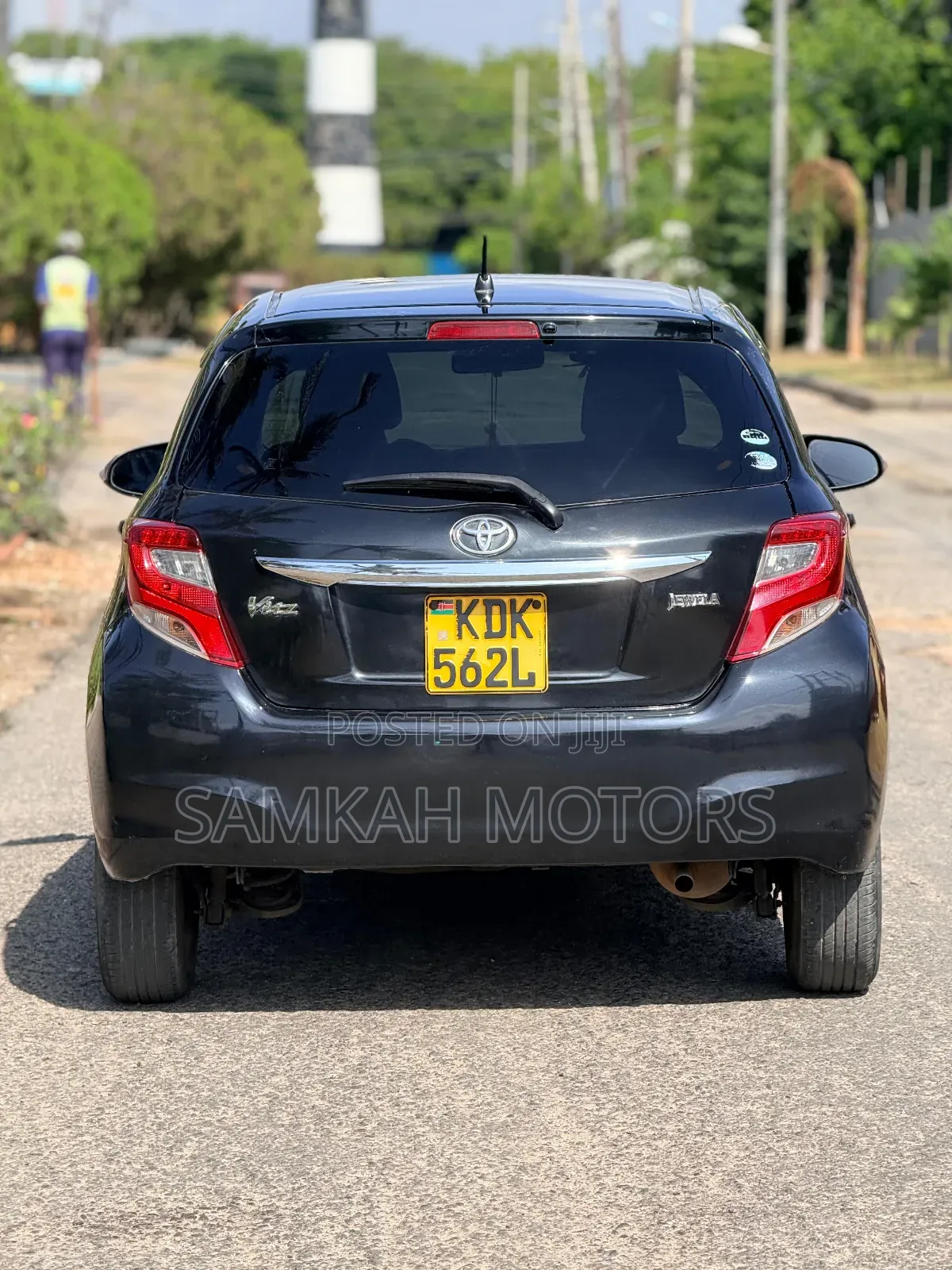 Toyota Vitz 2018 Black
