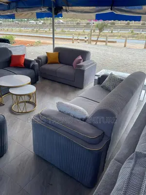 Modern Dynamic 7 Seater Sofa 3,2,2