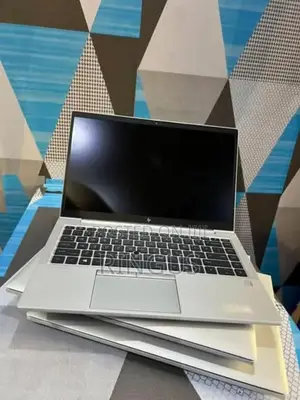 Laptop HP EliteBook 845 G7 8GB AMD Ryzen 5 SSD 256GB