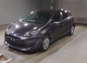 Toyota Aqua 2019 Gray