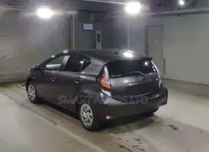Toyota Aqua 2019 Gray