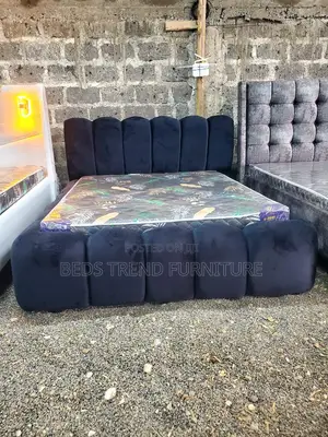 Modern Black 5 by 6 Bubble Bed