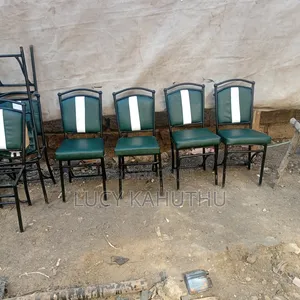 Balls Green Chairs With Black Frame