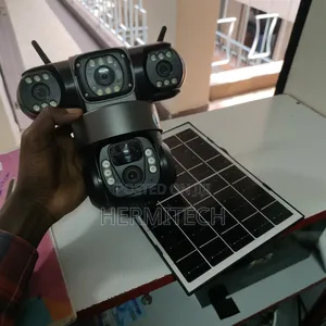 Triple Lens Solar Powered PTZ Surveillance Security CCTV