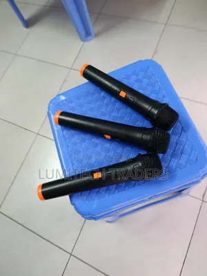 Tagwood's Additional Wireless Microphone