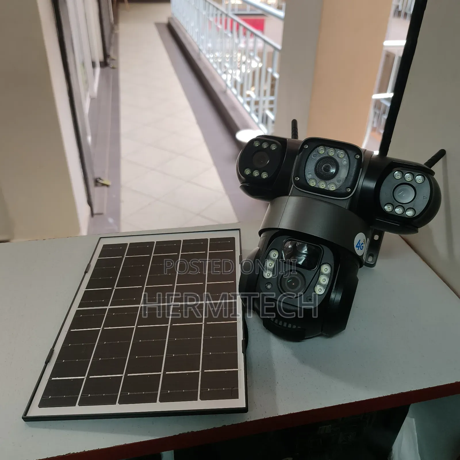 Solar Powered PTZ CCTV With Panel and Mounting Brackets