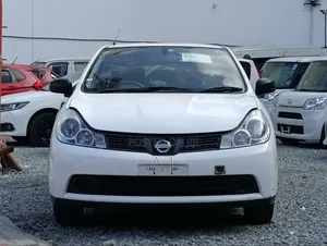 Nissan Wingroad 2018 White