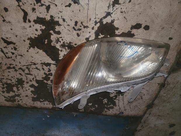 Toyota Platz Headlight
