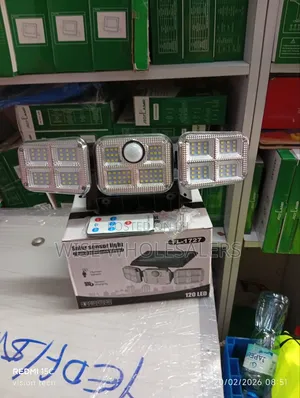 Led Solar Motion Sensor Streetlight With 3 Heads Adjustable Light