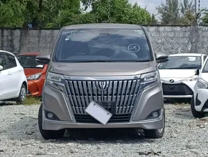 Toyota Esquire 2.0 FWD (7 seater) 2019 Brown