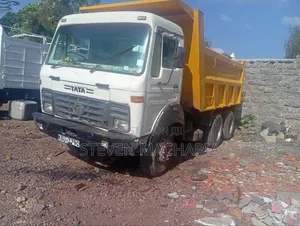 Tata Tipper 2518