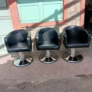 Hydraulic Leather Chairs