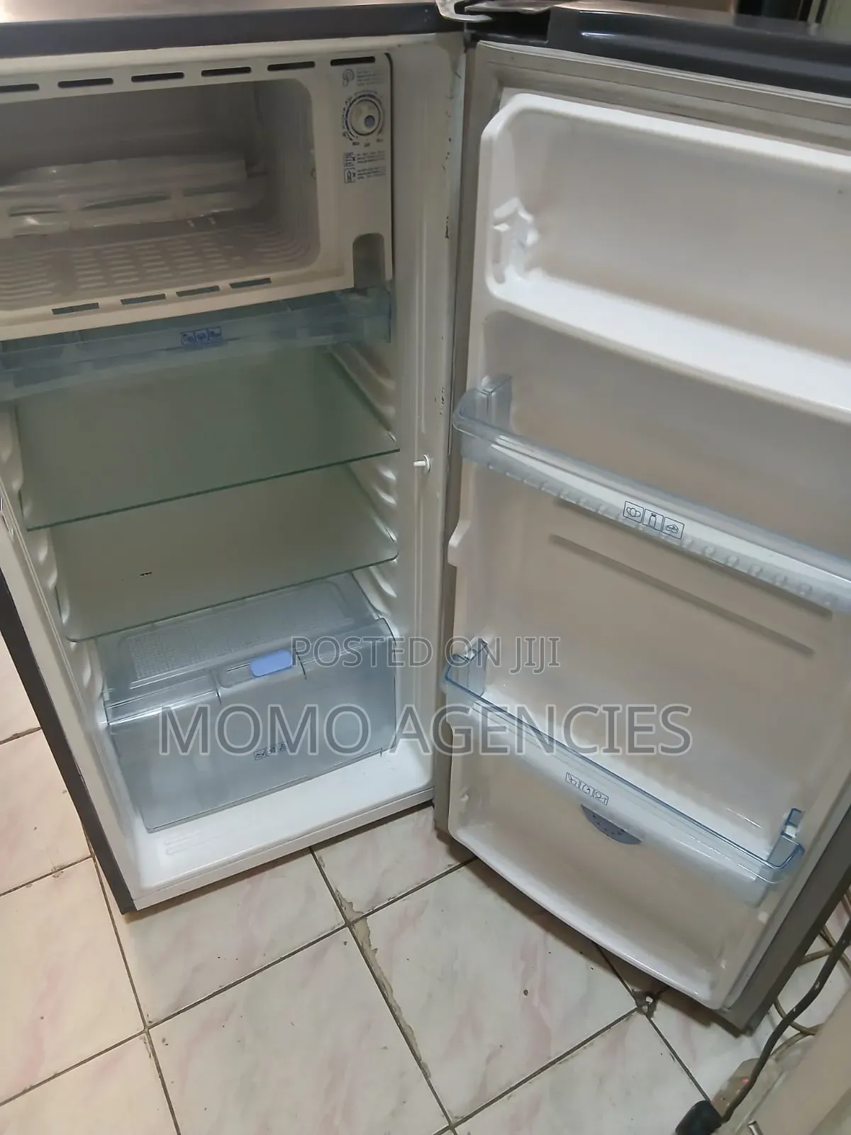 Von Fridge 190l Single Door