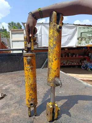 Hydraulic Jacks