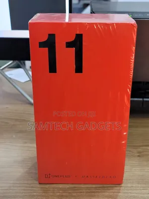 New OnePlus 11 256 GB Green
