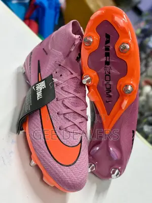Metallic Studs Football Boots,Nike Soccer Boots