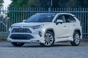 Toyota RAV4 2020 White
