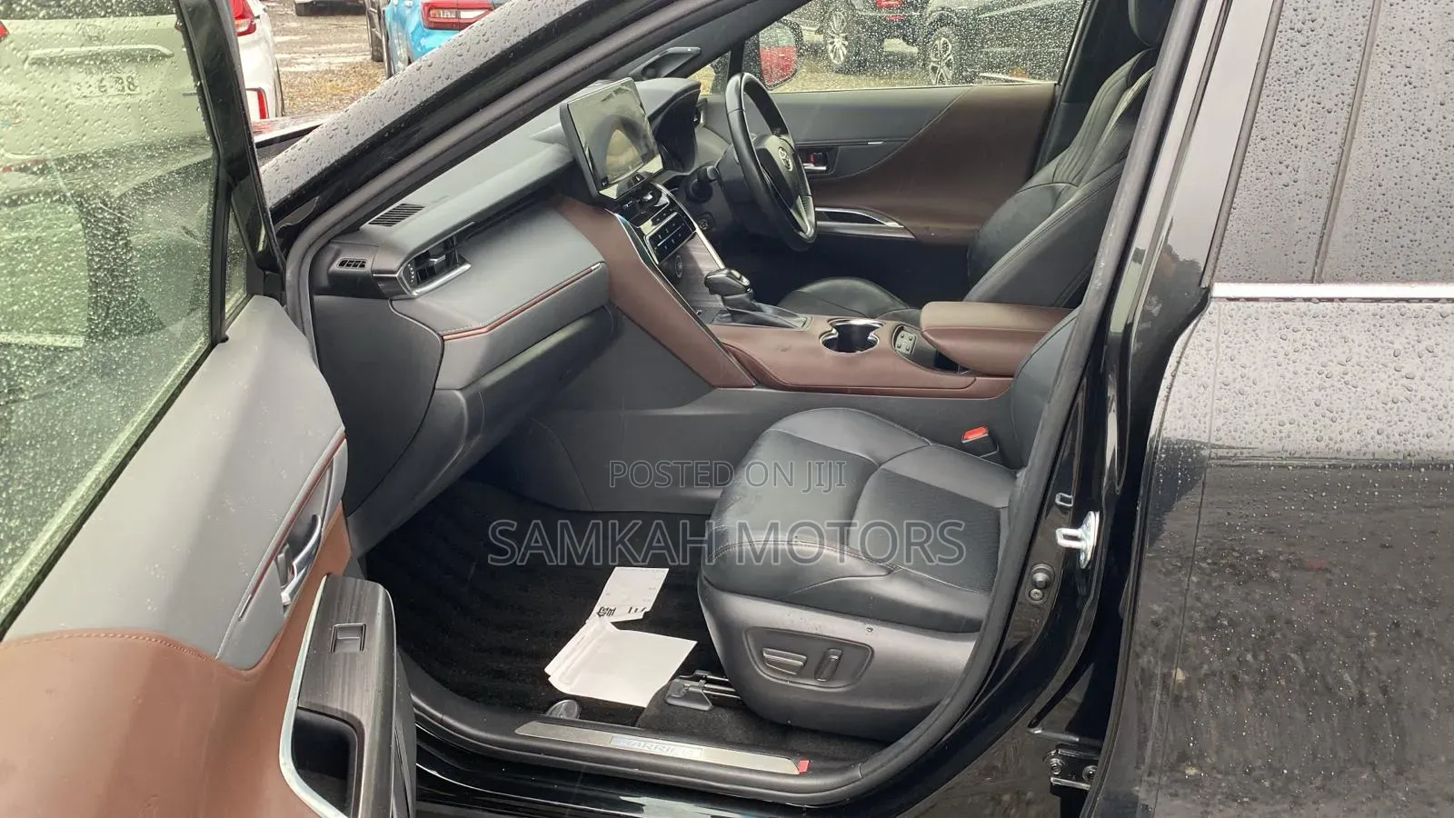 Toyota Harrier 2021 Black