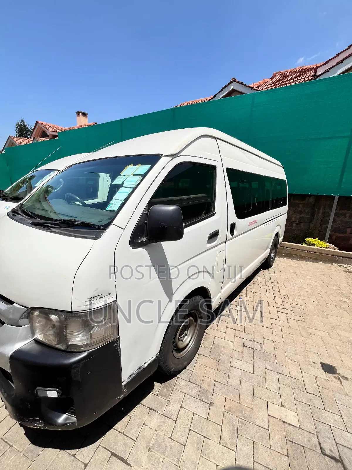 Toyota HiAce 2018 White