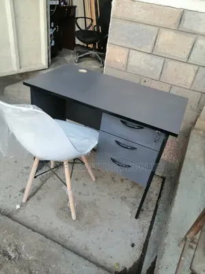 1m Grey Desk and Earms Chair