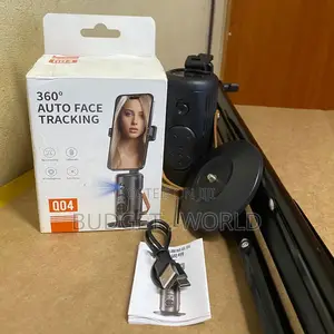Q04 Black 360 Face Tracking Tripod