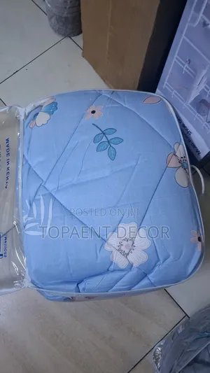 6 By 6 Unbinded Duvet Set With Bedsheet And Pillow Cases
