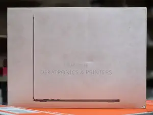 New Laptop Apple MacBook Air 8GB Intel Core M2 SSD 256GB