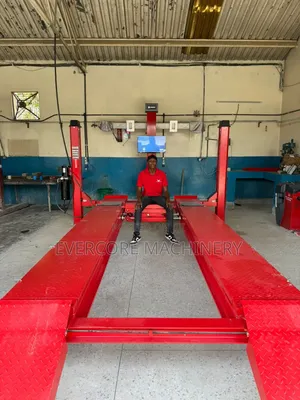 3d Wheel Alignment Machine With 4t Post Carlifting Machine.