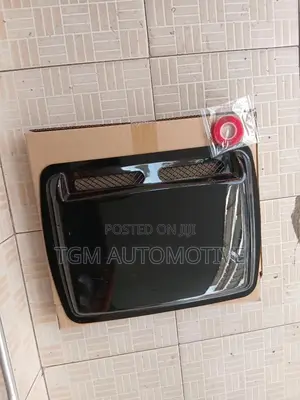 Bonnet Breather Toyota Hilux Revo