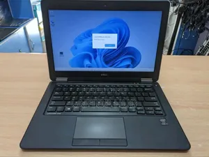 Laptop Dell Latitude 12 7250 8GB Intel Core i5 SSD 256GB